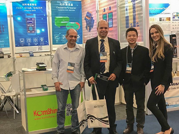 Komshine Fusion Splicer shown on Futurecom 2018 Expo